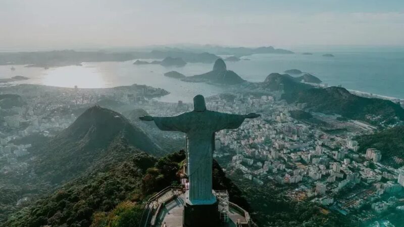 “Turistas nunca gastaram tanto no Brasil”, diz presidente da Embratur