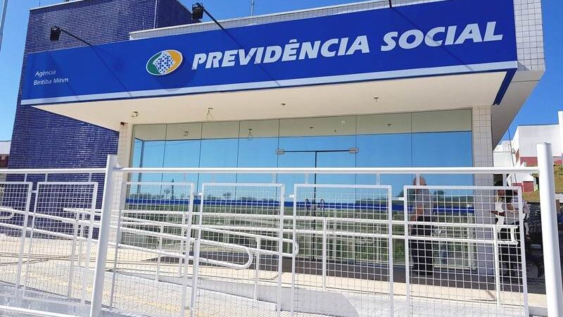 Benefícios do INSS acima do mínimo terão reajuste de 4,77% a partir de janeiro
