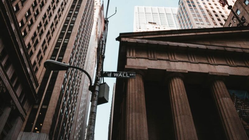 Bolsas em NY abrem em queda com perdas provocadas por IA da China