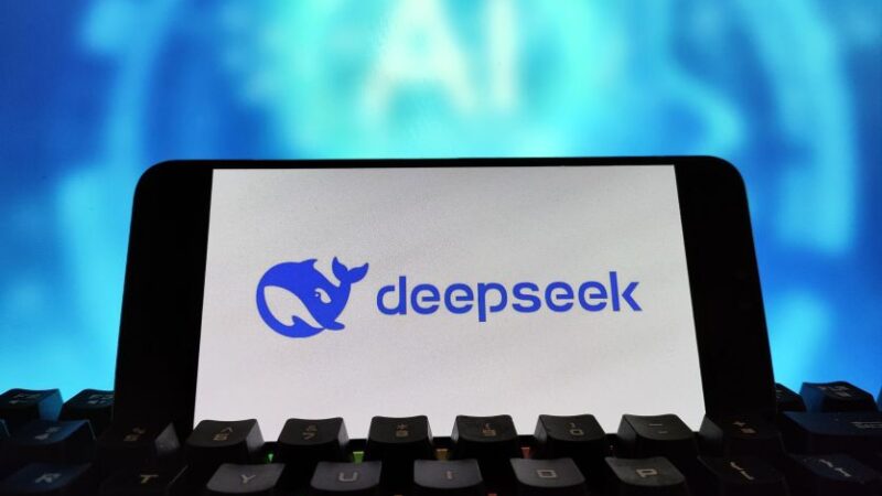 DeepSeek restringe novos cadastros e mantém apenas registros da China