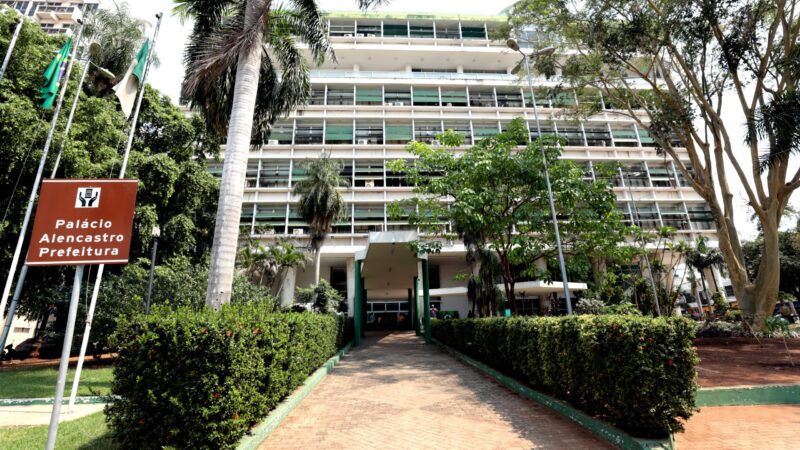Emanuel deixa prefeitura com ‘nome sujo’ e gestão tem dificuldade para acessar recursos, diz secretário