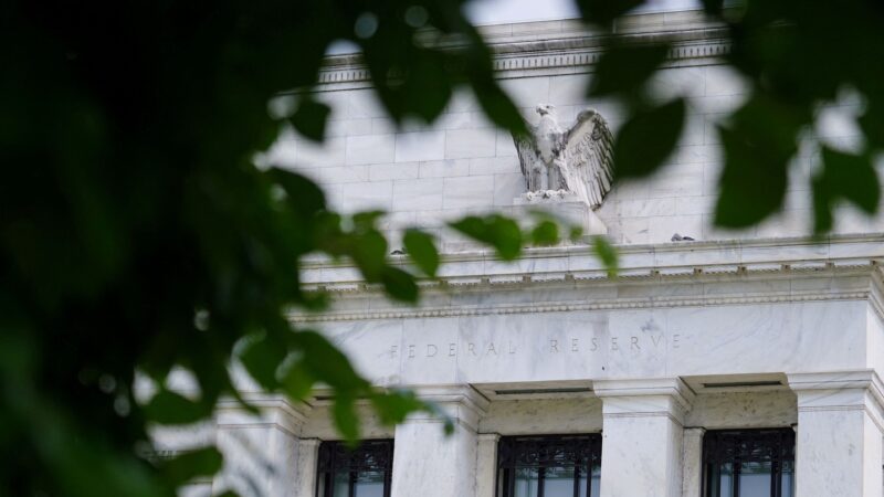 Empresas dos EUA estão otimistas, mas sinalizam preocupações, mostra Fed