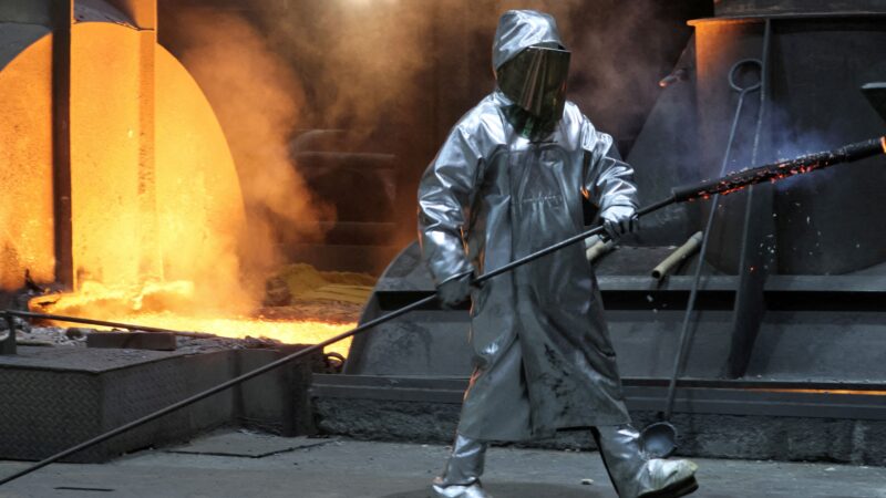 Exportações e produção industrial da Alemanha sobem além do esperado em novembro