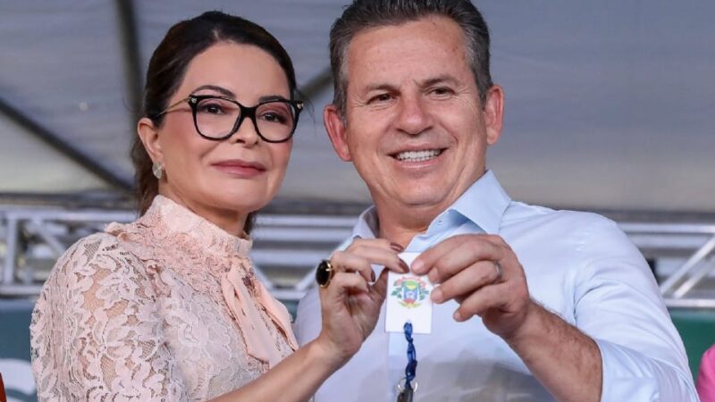 Governador e primeira-dama entregam 86 casas do programa SER Família Habitação em VG