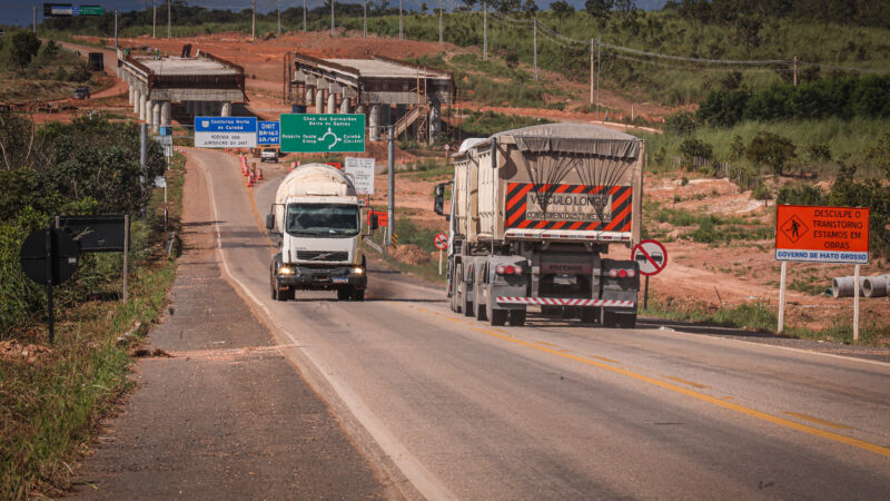 Governo licita R$ 1,59 bilhão em obras de infraestrutura em 2024; obras são realizadas em todas as regiões