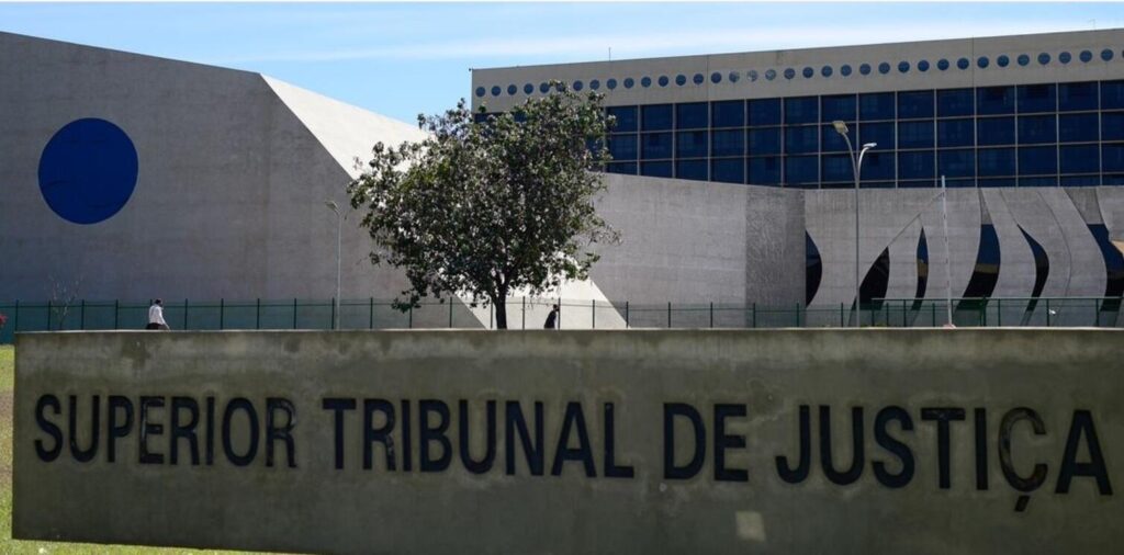 Ilegitimidade passiva não livra denunciante da lide de pagar honorários – Jornal Advogado – Em Mato Grosso