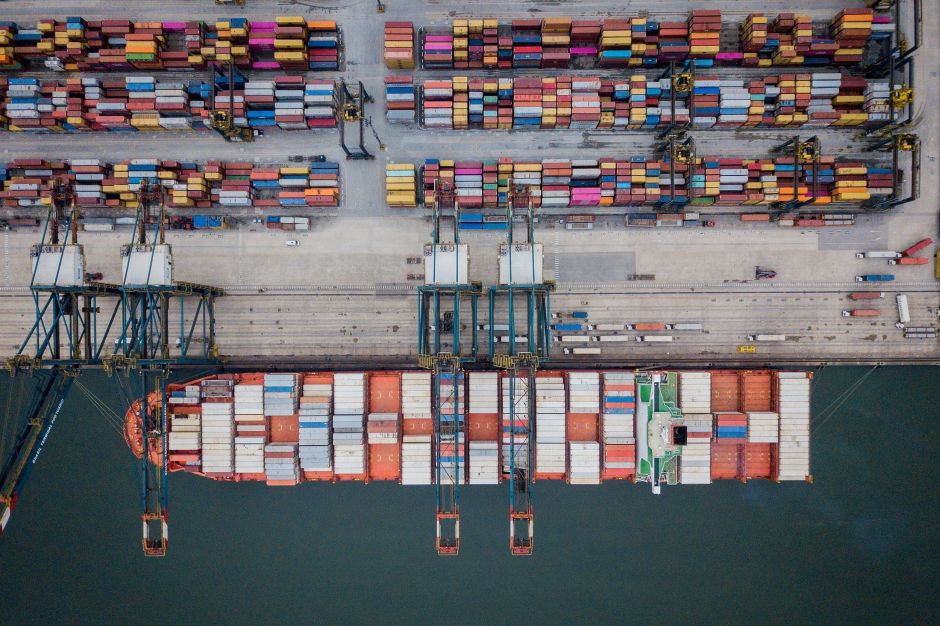 Investimentos em setor portuário devem somar R$ 20 bi em 2025, diz ministro