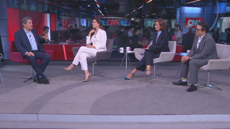 Não compraria dólar acima de R$ 5,70, diz Haddad à CNN sobre câmbio