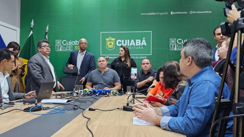 Prefeito descarta duas folhas salariais no mesmo mês e anuncia calendário de pagamento; confira datas