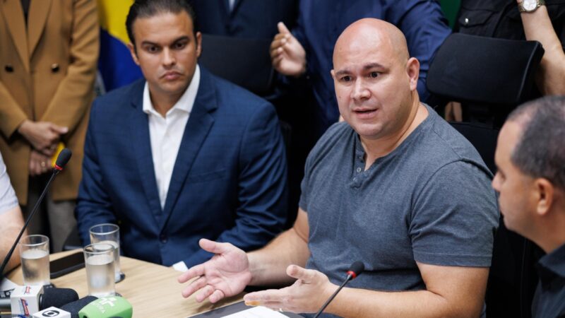 Total de dívidas herdadas de Emanuel chega a R$ 1,6 bilhão e Abilio vai rever contratos da prefeitura