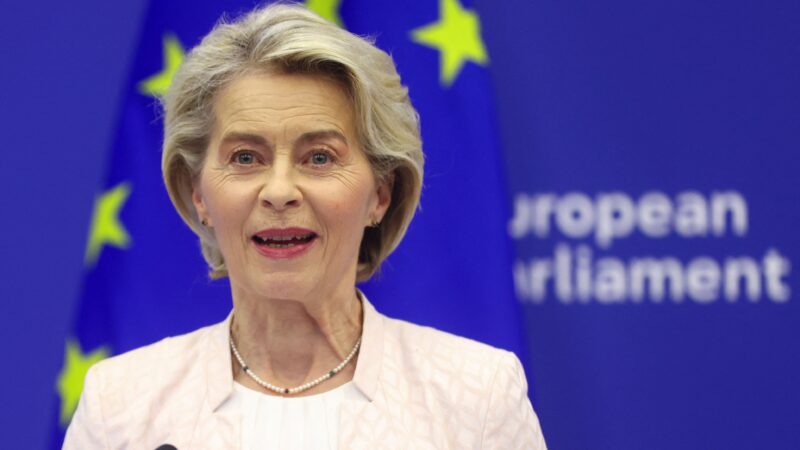 Iniciativa de IA da UE receberá 50 bilhões de euros, diz von der Leyen