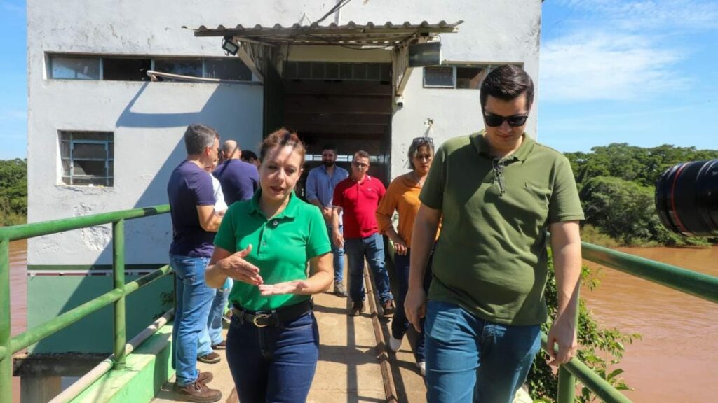 Prefeita flávia Moretti decreta calamidade pública por crise devido ao colapso no abastecimento de água potável na cidade em VG