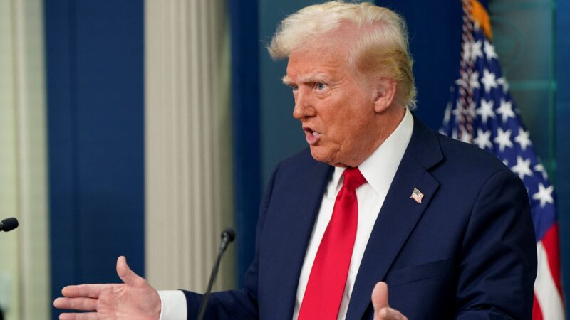 Trump promete reduzir preço do petróleo: “todo o restante vai seguir“