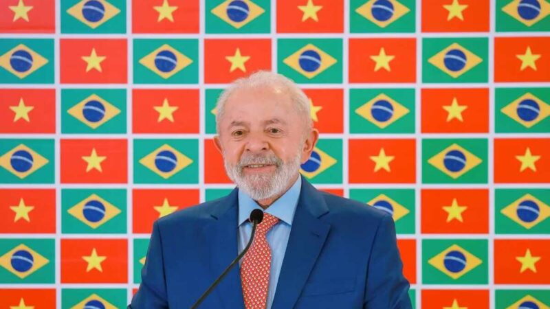 Lula diz que ministros do STF foram atingidos por mais uma medida arbitrária do governo dos EUA