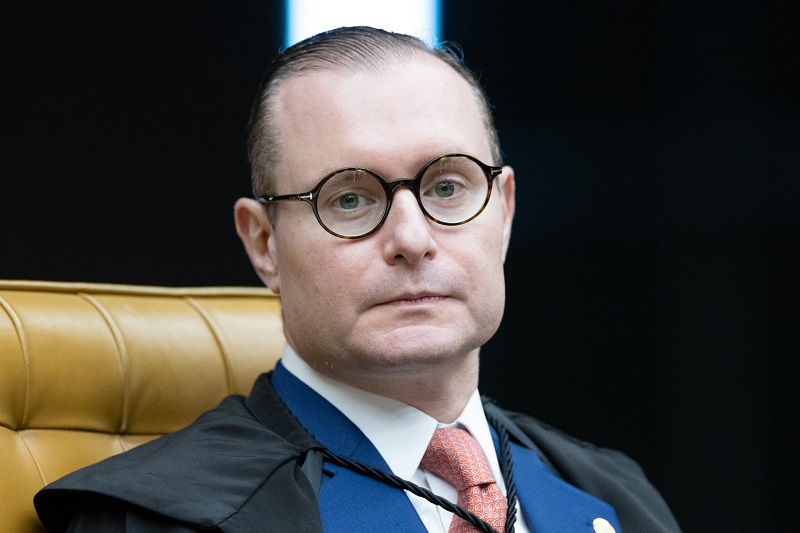 Zanin autoriza cumprimento de mandados de prisão em investigação sobre venda de sentenças