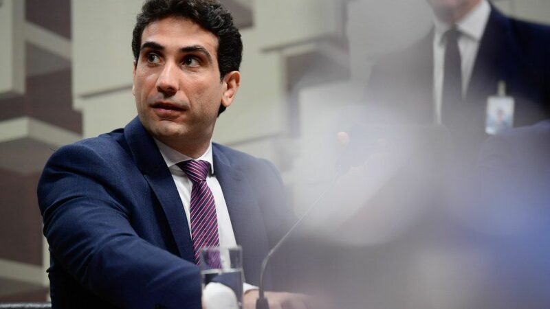Galípolo elogia recuo da Fazenda sobre IOF e destaca agilidade de Haddad