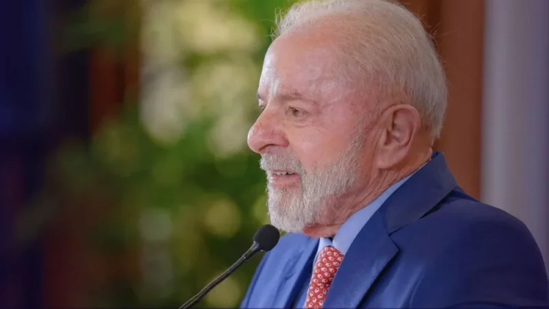 Lula determina expulsão de servidor da CGU por agressão a mulher e criança no DF