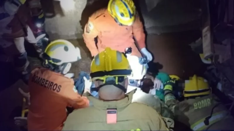 Capotamento deixa uma pessoa ferida na EPNB