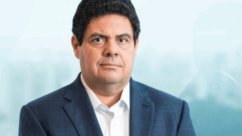 De açougueiro a empresário: conheça o responsável da fusão de Marfrig e BRF