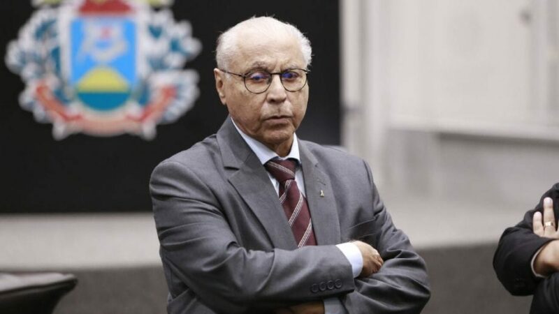 Deputado lembra “saúde financeira” do Estado e defende calendário para pagamento