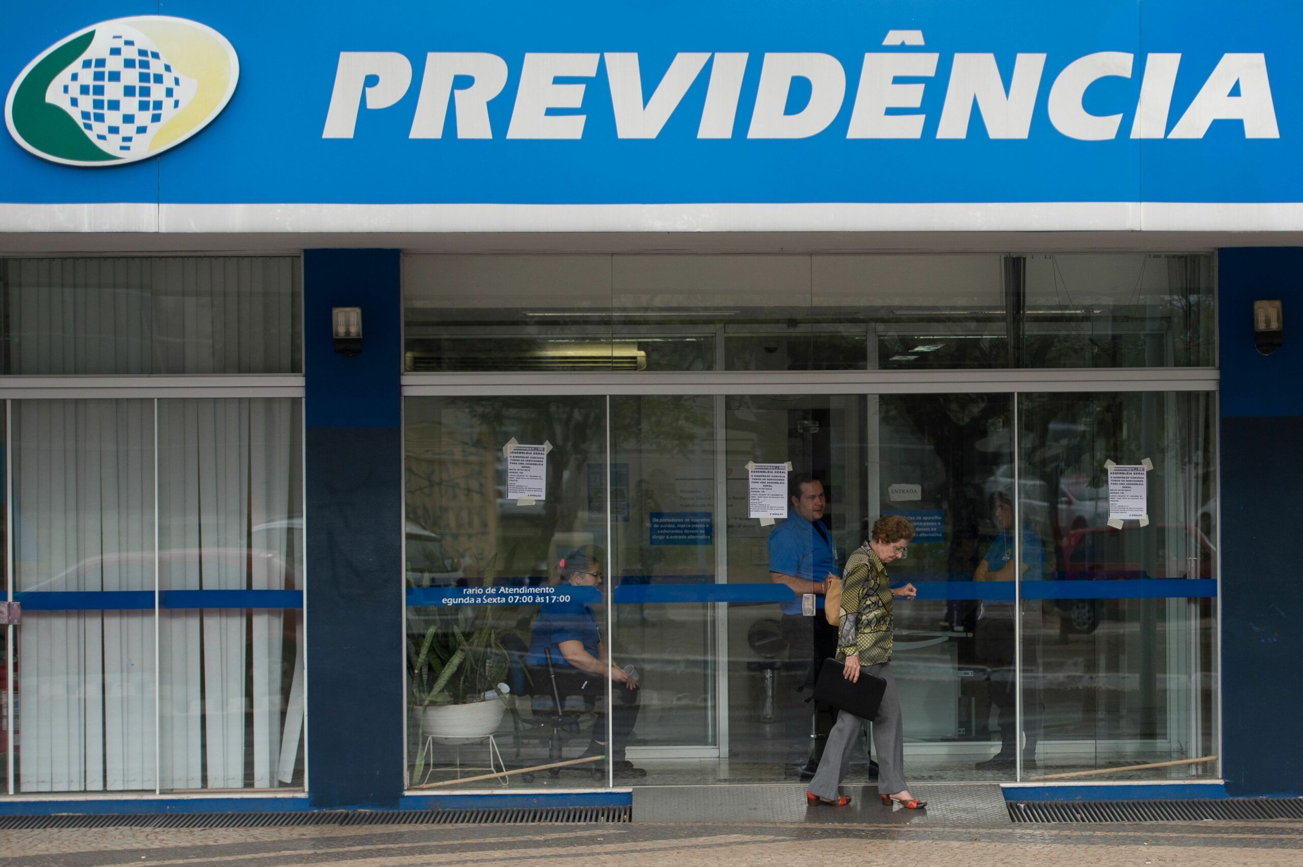 Febraban e ABBC pedem ao INSS ações para proteção de beneficiários