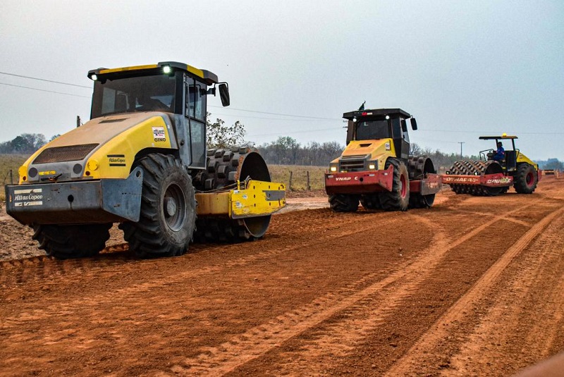 Governo de MT lança licitações para investir R$ 150 milhões em asfalto novo e construção de pontes