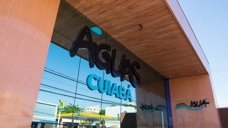 Justiça condena Águas Cuiabá a pagar R$ 7 mil por cortar água de residência com paciente em home care