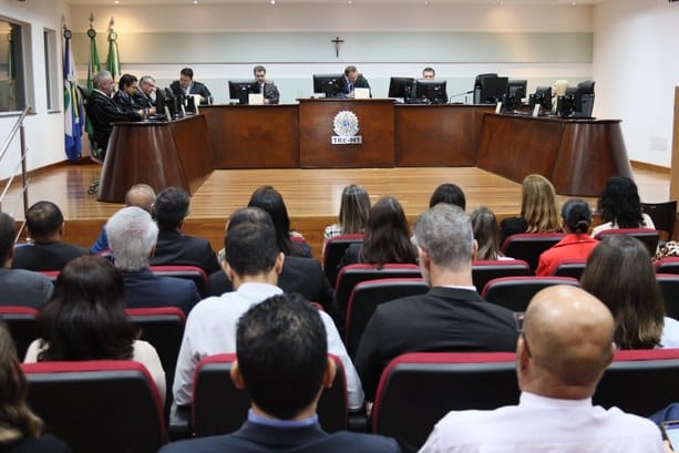 TRE-MT altera datas de sessões plenárias de maio e junho