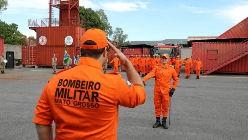 Corpo de Bombeiros de MT adere a padrão internacional e adota fardamento laranja