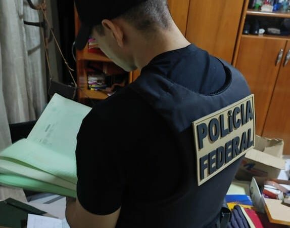 Polícia Federal combate tráfico de drogas por meio de aviões em Mato Grosso, Goiás e Paraná
