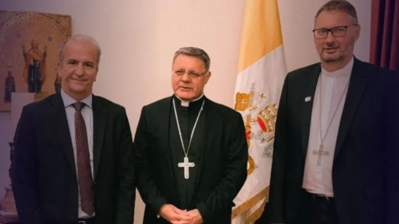 Arcebispo de Brasília visita Ucrânia em missão de paz e solidariedade