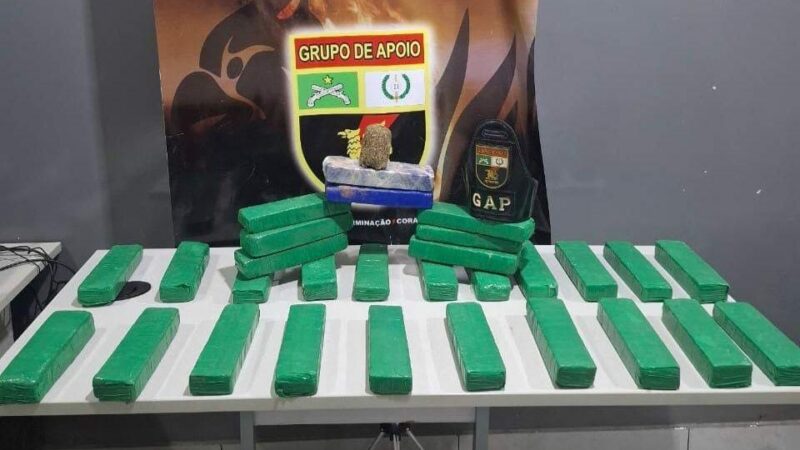 Faccionados são presos em carro carregado com maconha durante ‘delivery’ de drogas para clientes