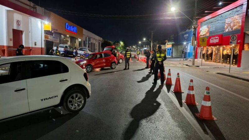 Operação Lei Seca em Várzea Grande prende oito pessoas bebadas e remove 46 veículos