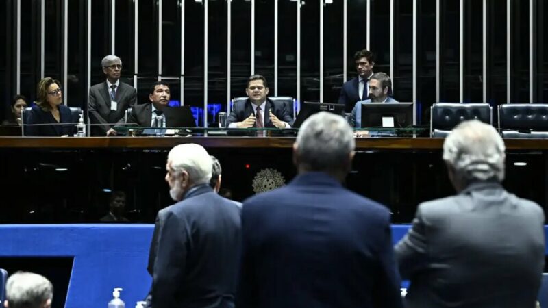 Senado reconhece estágio como experiência profissional