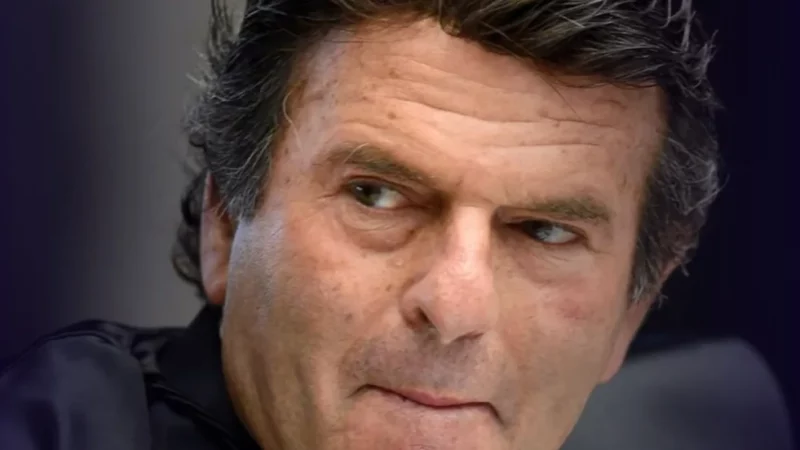 Voto isolado de Fux no caso Bolsonaro destoa do entendimento do STF
