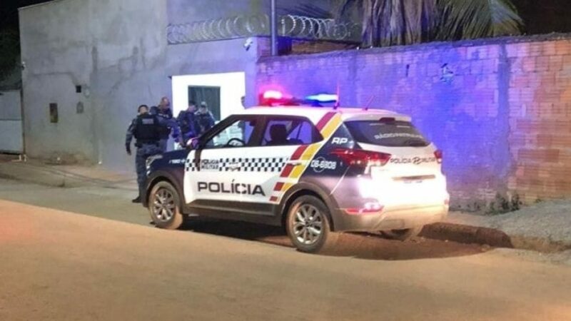 Grupo armado invade casa e executa mulher em MT; homem fica ferido com três tiros