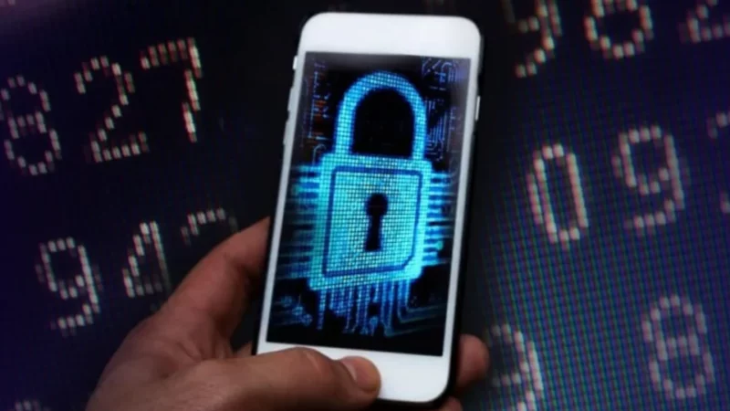 O que fazer se o seu celular for clonado? Veja 7 dicas urgentes