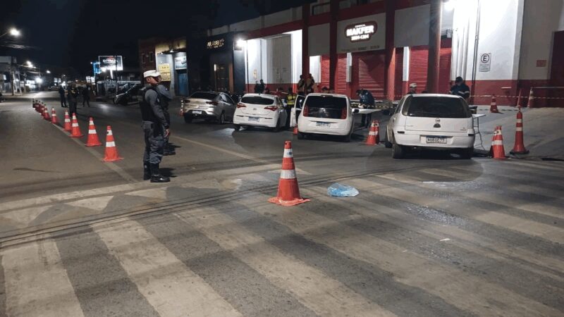 Operação prende sete condutores embriagados e remove 40 veículos em VG