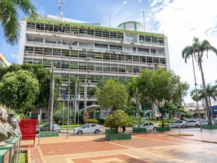 Prefeitura de Cuiabá quita salários, prêmio saúde e movimenta R$ 84 milhões