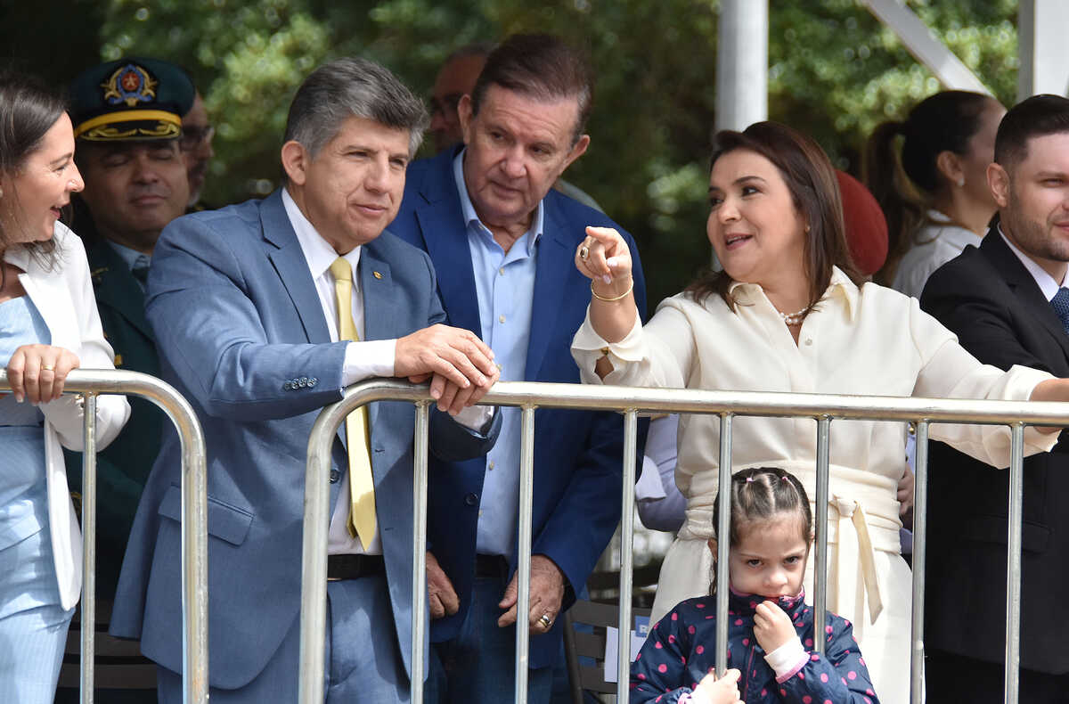 Riedel parabeniza Campo Grande, mas não comparece ao desfile de 26 de agosto
