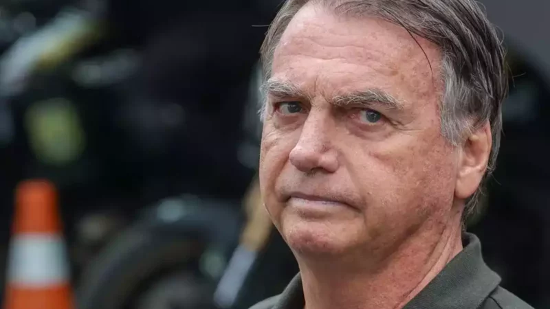 Bolsonaro passa mal e é levado para hospital em Brasília