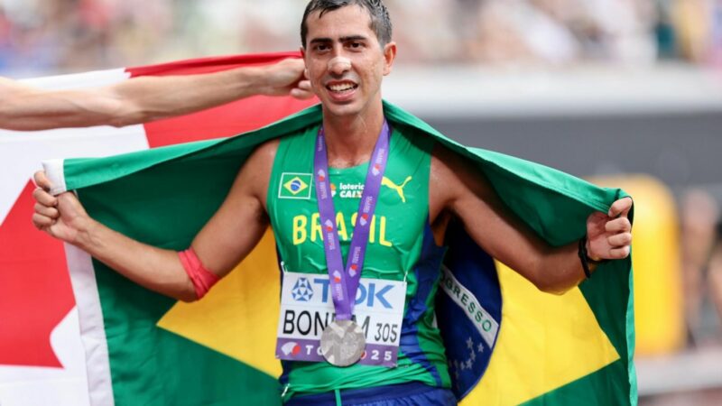 Caio Bonfim é prata na prova de 35 km do Mundial de Atletismo