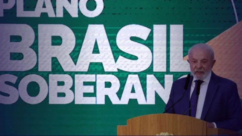 Empresas afetadas pelo tarifaço já podem solicitar crédito do Plano Brasil Soberano