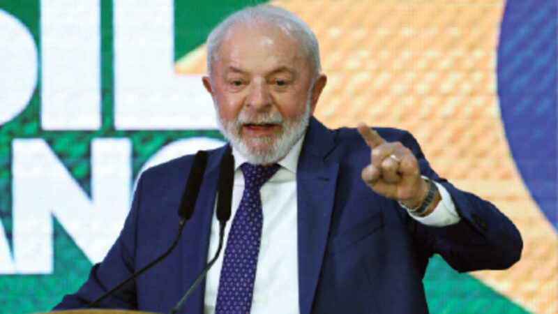 Ameaça de uso da força militar voltou a fazer parte do cotidiano da América Latina, diz Lula