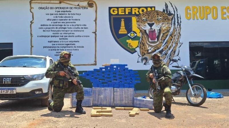 Policiais apreendem mais de 200 kg de cocaína avaliados em R$ 5 milhões e prendem traficantes