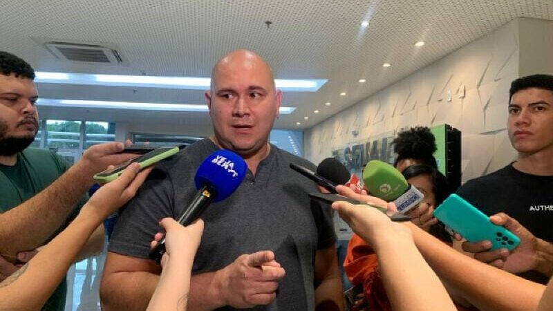 Prefeito diz que alvos de operação foram definidos pela polícia e nega ter denunciado vereador