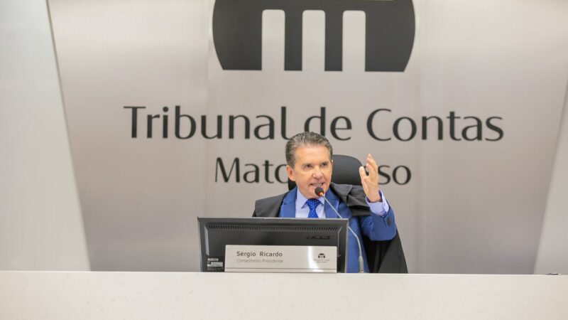 Presidente do TCE lança livro sobre Defesa Recursal nos Tribunais de Contas