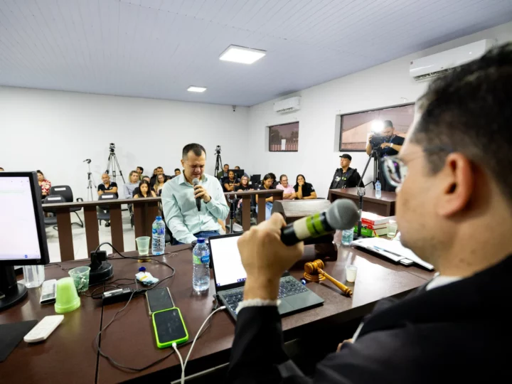 Réu é condenado a 31 anos de prisão por matar a noiva a facadas e terá que pagar R$ 150 mil à família