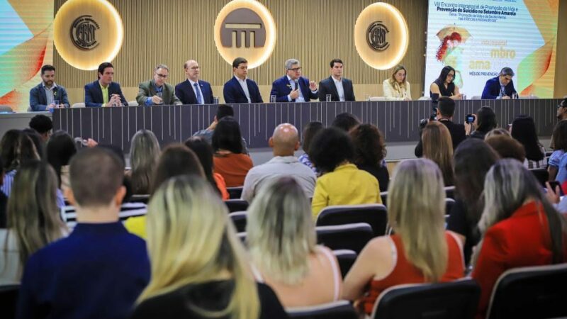SES e TCE reúnem gestores e profissionais de saúde para debater prevenção ao suicídio
