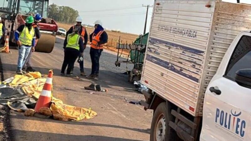 Três trabalhadores morrem atropelados por rolo compressor em obras de duplicação da 163